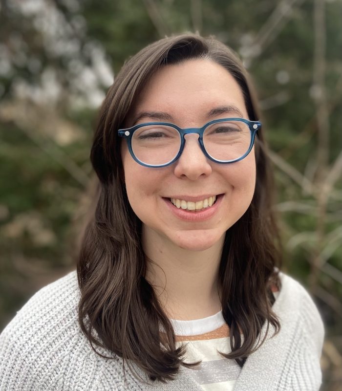 Angela Vahle headshot low-res